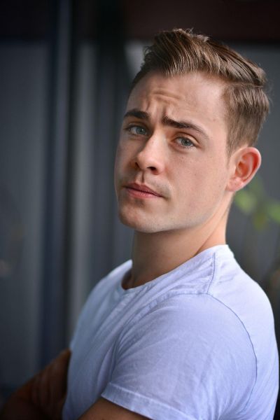 Dacre Montgomery ¿Cuándo Es Su Cumpleaños?