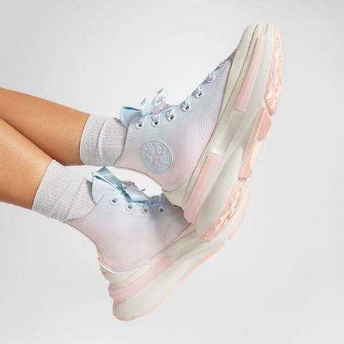 Estilo Relajado Y Confort De Lujo: Run Star Legacy Cx & Chuck 70 Cherry Blossom