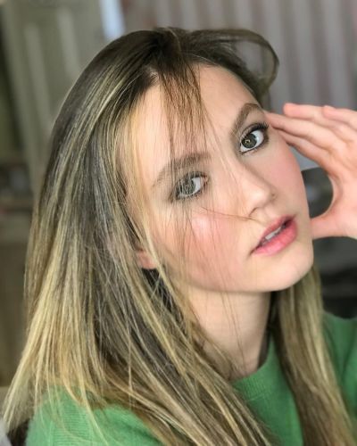 Iris Apatow ¿Cuándo Es Su Cumpleaños?