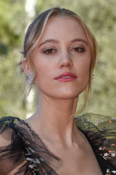 Maika Monroe ¿Cuándo Es Su Cumpleaños?