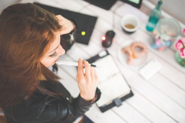 ¿Por qué Deberíamos De Contratarte?