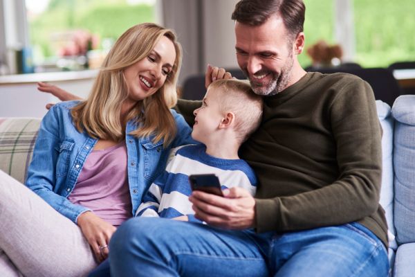 Uso de smartphones y su influencia en la convivencia familiar
