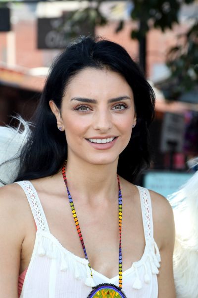 Aislinn Derbez ¿Cuándo Es Su Cumpleaños?