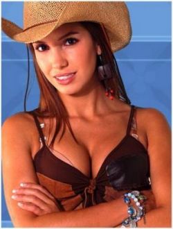 Andrea Escalona Desnuda en la Revista H