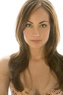 Courtney Ford en Topless