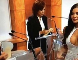 Video Foto La Bella Edecán del IFE en el Debate México 2012