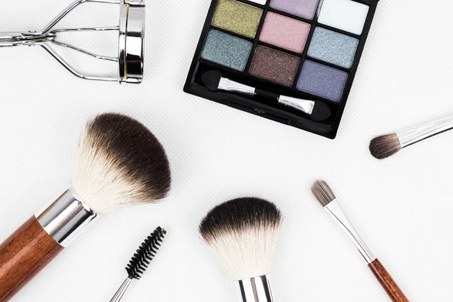 La industria de maquillaje, con acento en Francia