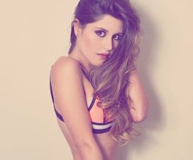 Nicole Vale Fotos