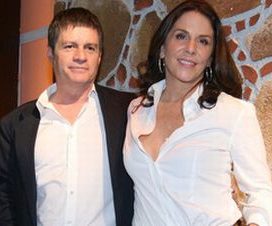 Rebecca Jones y Alejandro Camacho se Divorcian