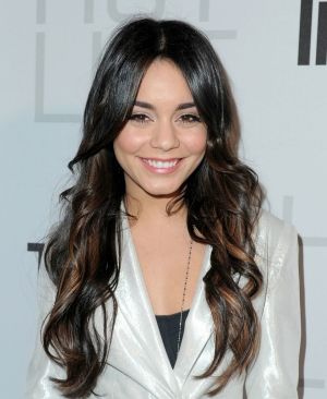 Fotos El Impresionante Topless de Vanessa Hudgens